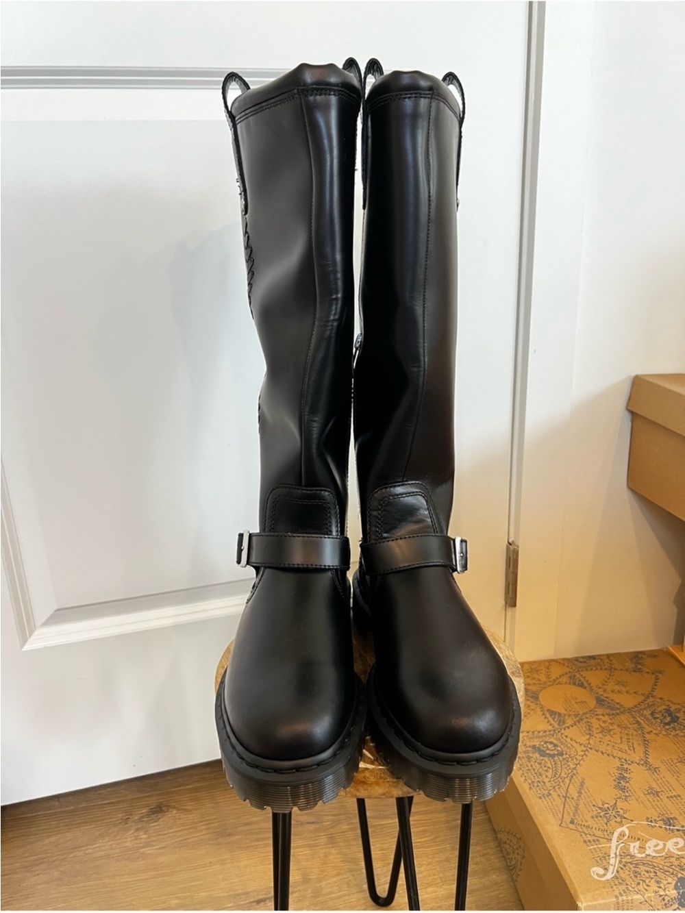 NWOB Dr. Martens Women's Black Tall Leather Buckle Boots size 9 - Picture 9 of 12